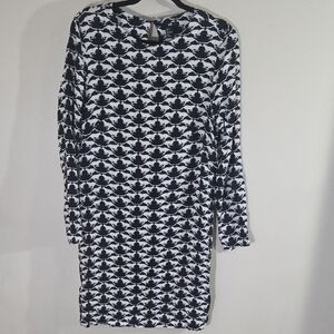 H&M Black and White Geometric Long Sleeve Dress